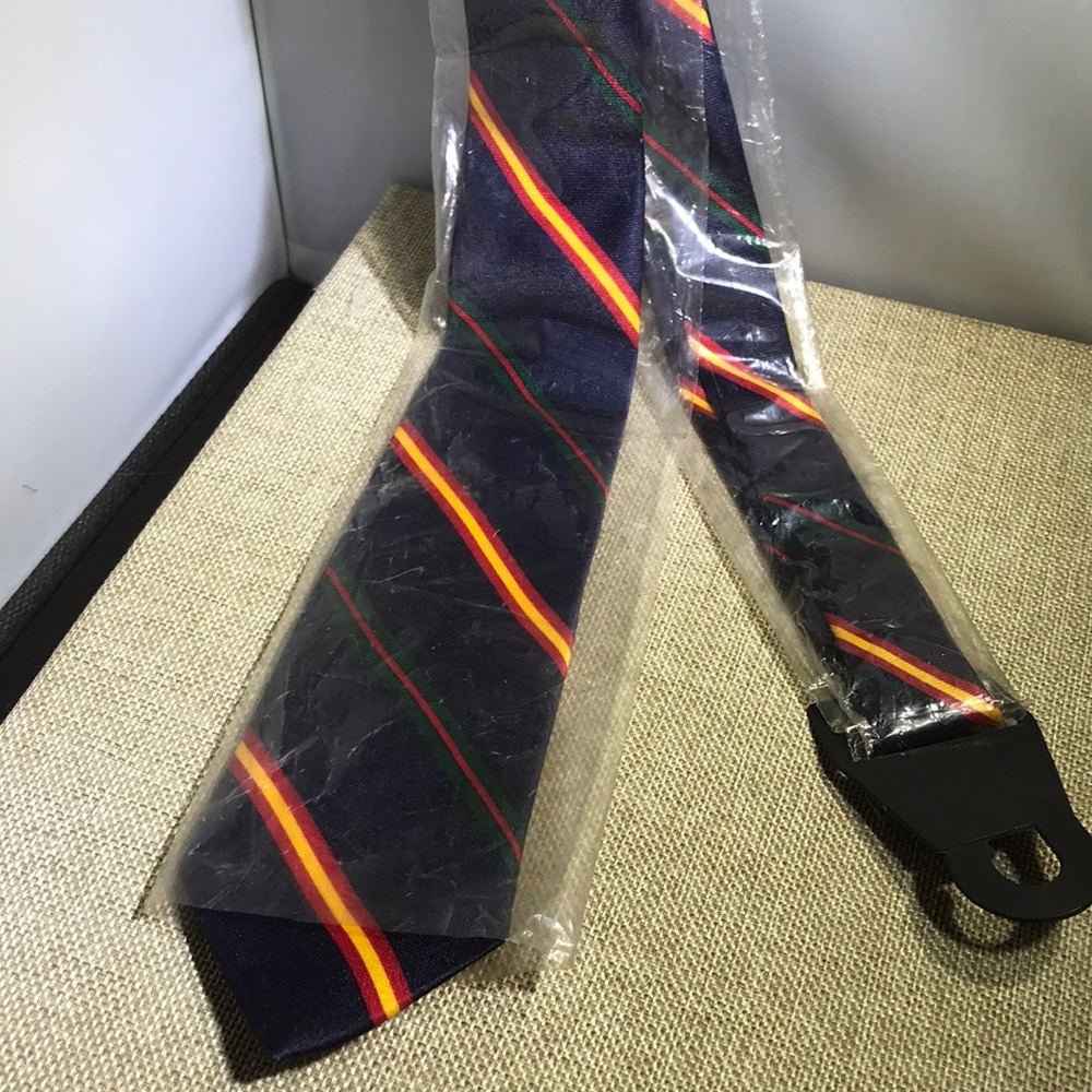 Italian pure silk tie new